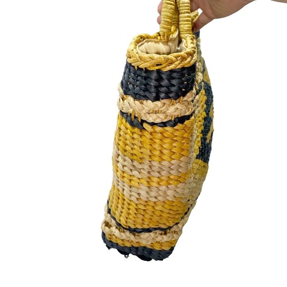 Tribal Basket Bag Black Tan Yellow Made of Corn Husk - Picture 6 of 11